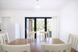 Kitchen/Diner- click for photo gallery